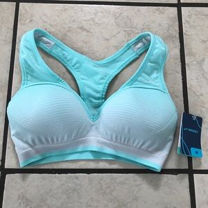 NWT Brooks Sports Bra
